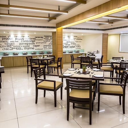 Hotel Citycentral Vijayawada Bagian luar foto