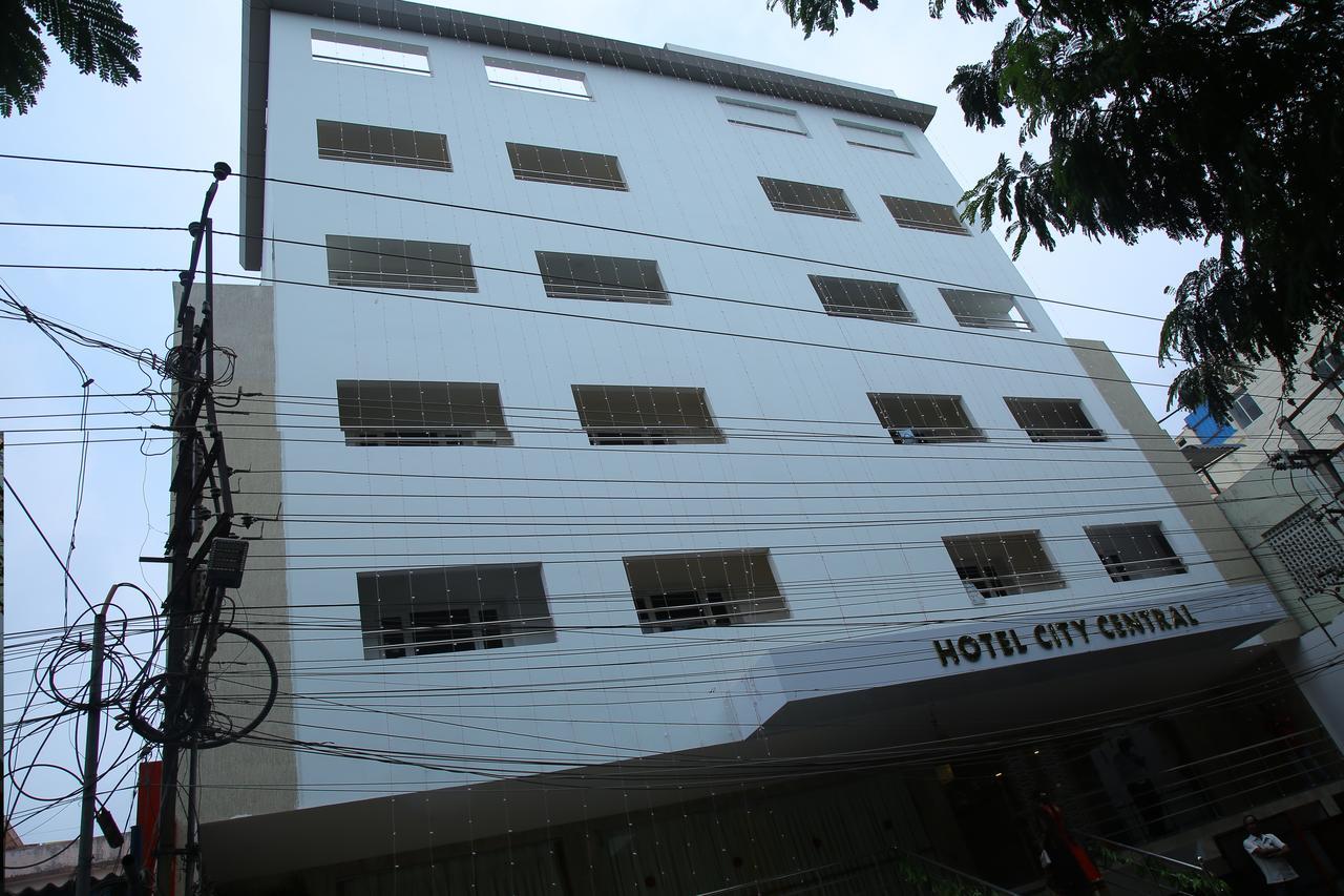 Hotel Citycentral Vijayawada Bagian luar foto